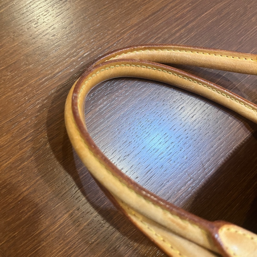 Louis Vuitton Monogram Canvas Top-Handle Tote with Vachetta Trim - Picture 3 of 16
